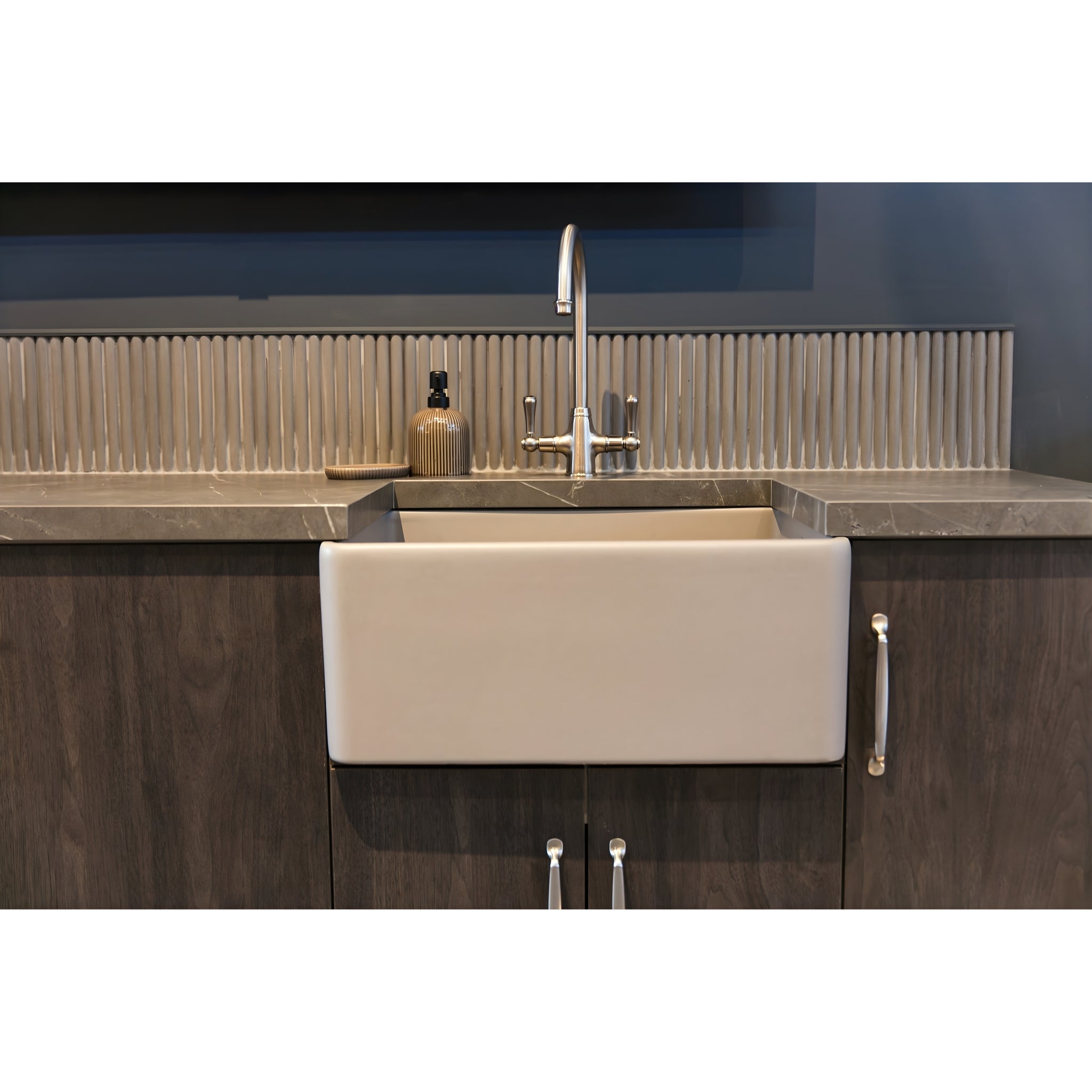 TURNER HASTINGS TUTTO CABINET HANDLE BRUSHED NICKEL (MULTIPLE SIZES AVAILABLE)