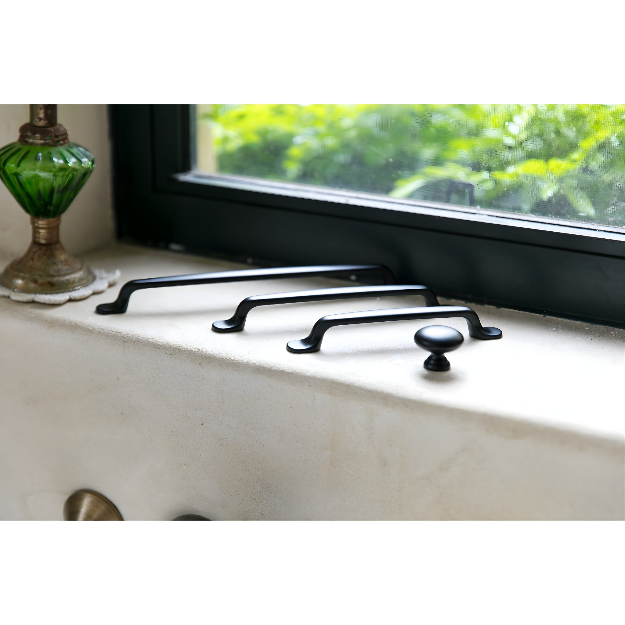 TURNER HASTINGS TUTTO CABINET HANDLE MATTE BLACK (MULTIPLE SIZES AVAILABLE)
