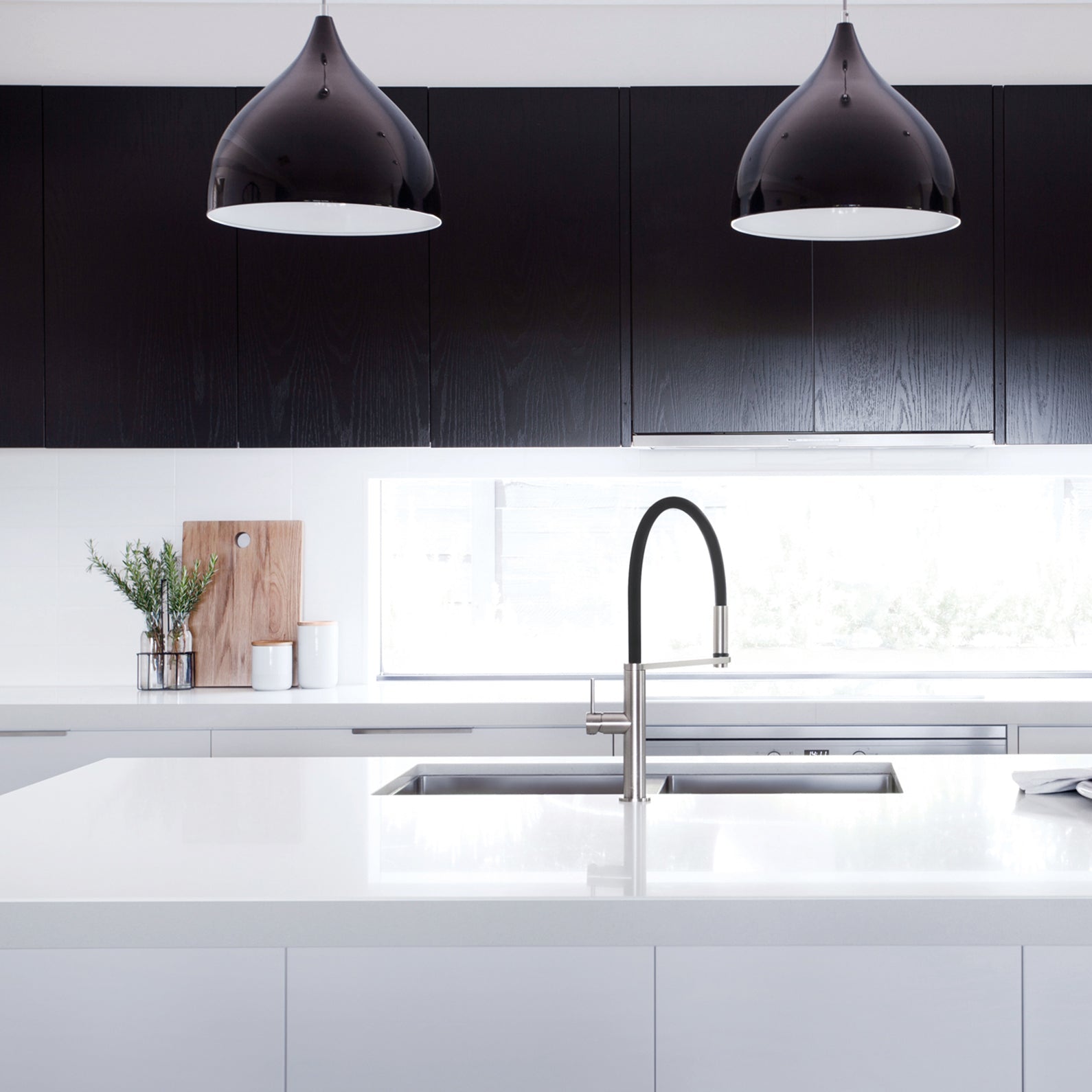 PHOENIX BLIX LEAD FREE FLEXIBLE HOSE SINK MIXER 447MM BRUSHED NICKEL