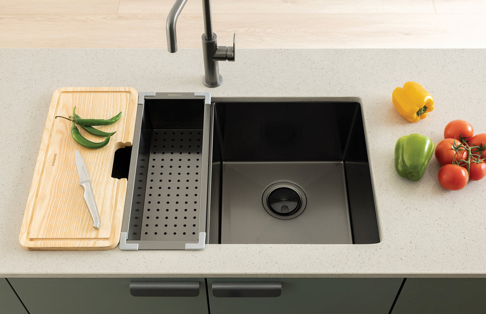PHOENIX SMALL CHOPPING BOARD 435MM