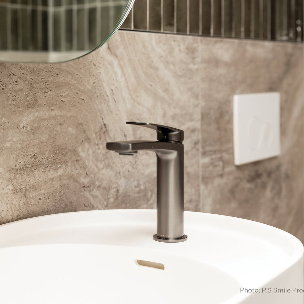 PHOENIX MEKKO LEAD FREE BASIN MIXER 145MM CHROME