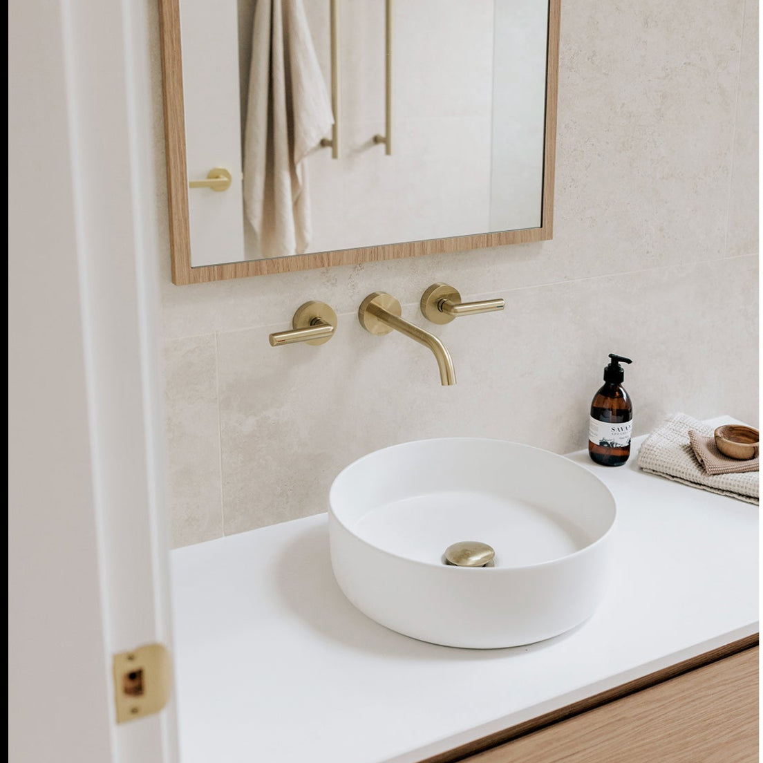PHOENIX DOME POP-UP UNIVERSAL WASTE BRUSHED GOLD 40MM