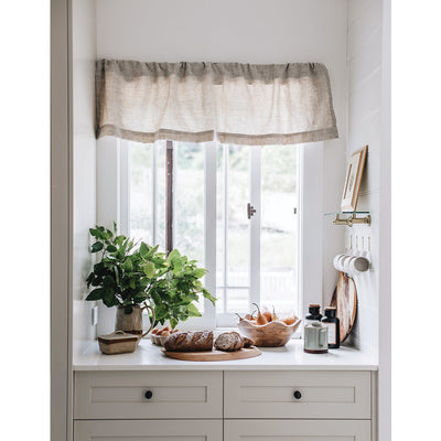 PHOENIX CROMFORD GLASS SHELF BRUSHED GOLD 450MM