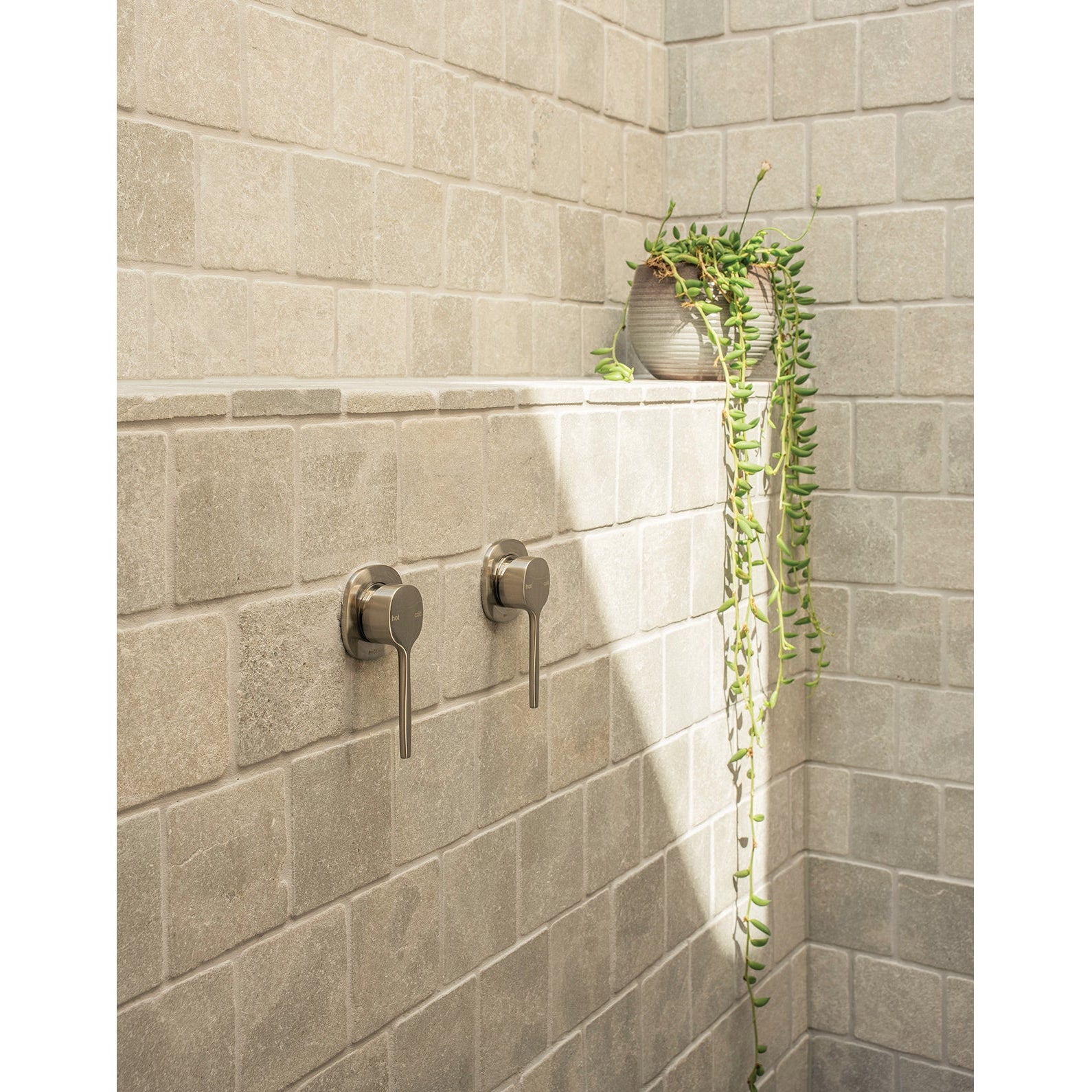 PHOENIX VASK SWITCHMIX LEAD FREE SHOWER / WALL MIXER COMPLETE KIT BRUSHED NICKEL