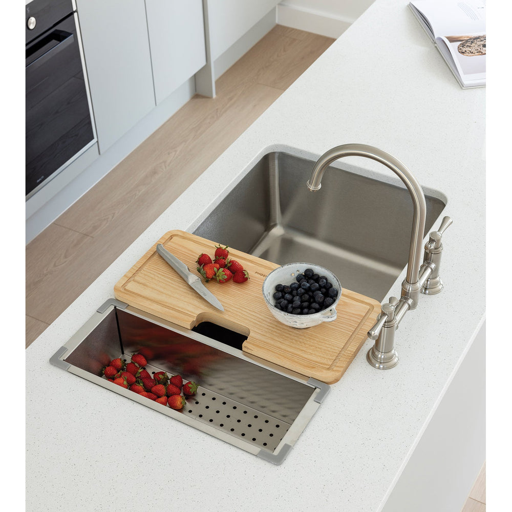 PHOENIX SMALL CHOPPING BOARD 435MM