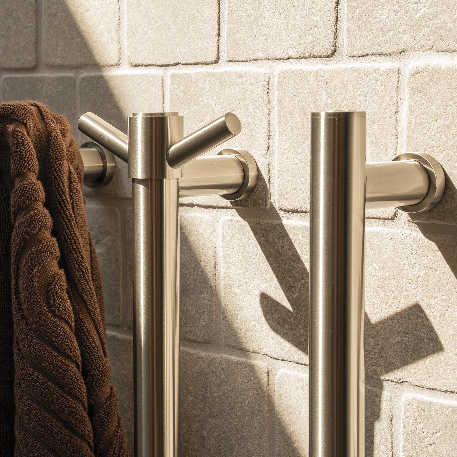 PHOENIX ROUND TRIPLE HEATED TOWEL RAIL BRUSHED NICKEL (AVAILABLE IN 600MM AND 800MM)
