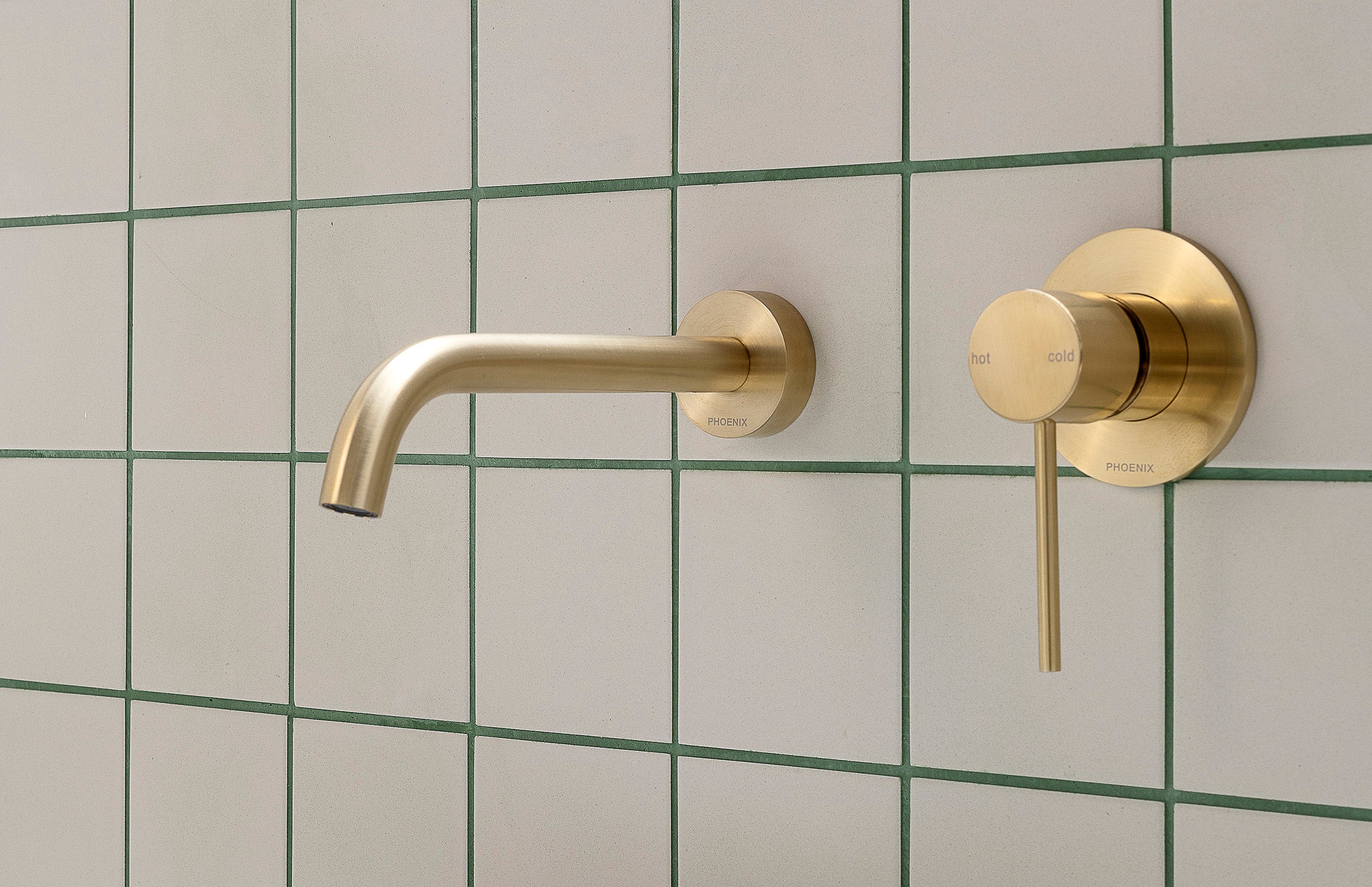 PHOENIX VIVID SLIMLINE SWITCHMIX SHOWER / WALL MIXER FIT-OFF AND ROUGH-IN KIT BRUSHED GOLD