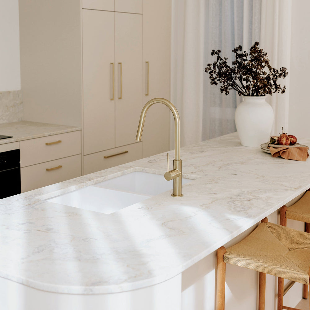 PHOENIX VIVID SLIMLINE LEAD FREE PULL OUT SINK MIXER 397MM BRUSHED GOLD