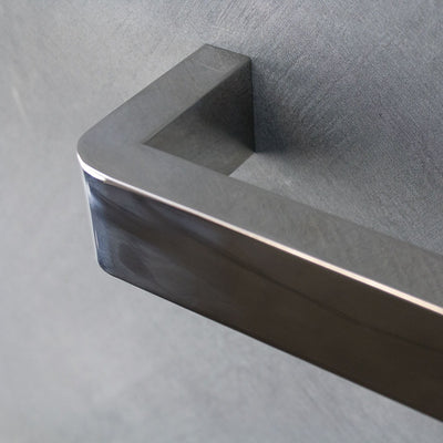 RADIANT HEATING SINGLE SQUARE NON-HEATED BAR WITH ROUNDED ENDS MIRROR POLSHED 650MM