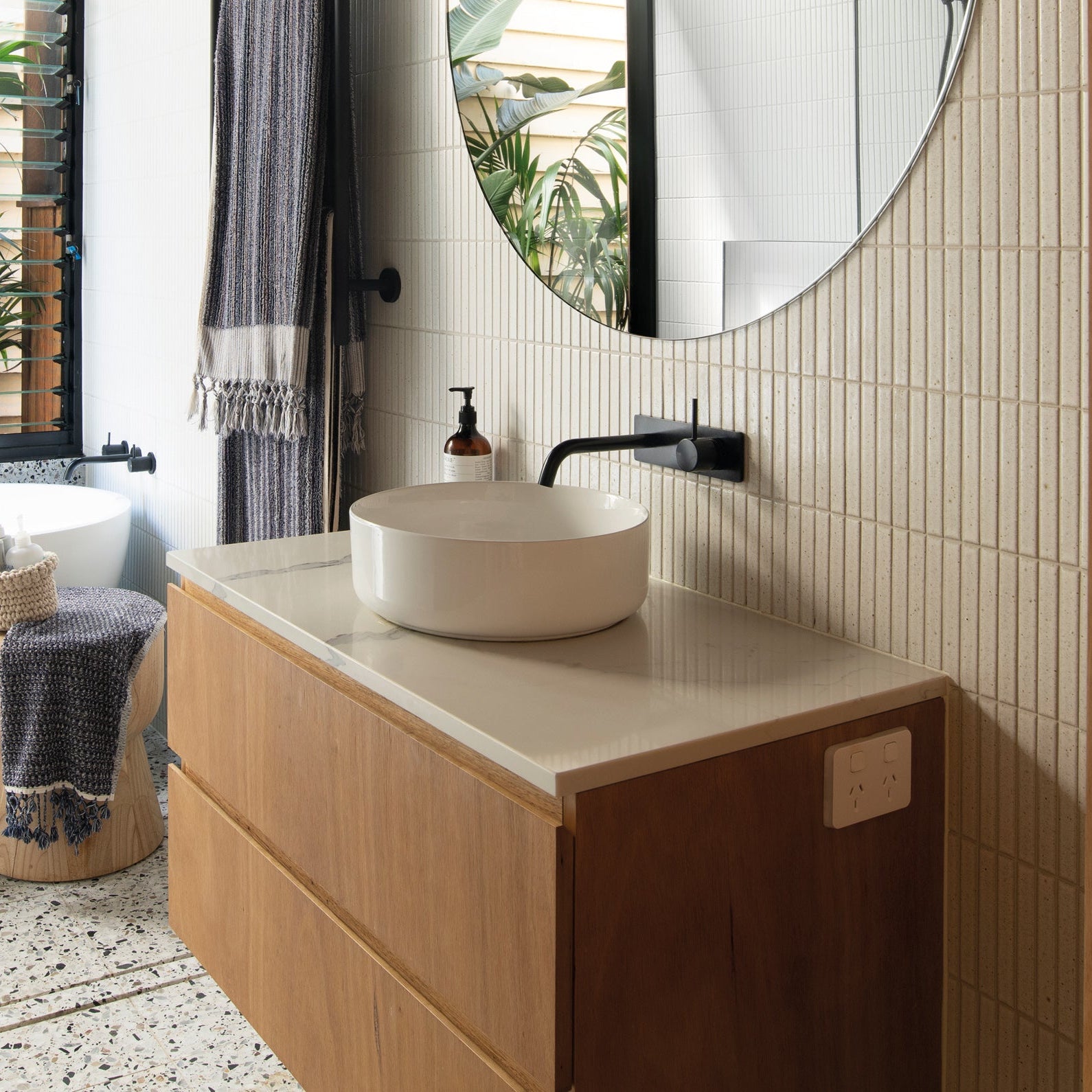 PHOENIX VIVID SLIMLINE UP BASIN BATH WALL MIXER SET MATTE BLACK