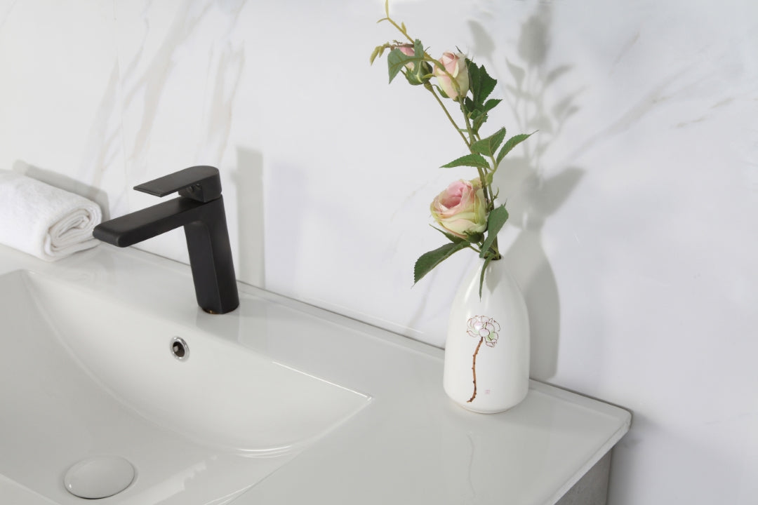 AULIC MAX WHITE OAK 900MM SINGLE BOWL WALL HUNG VANITY