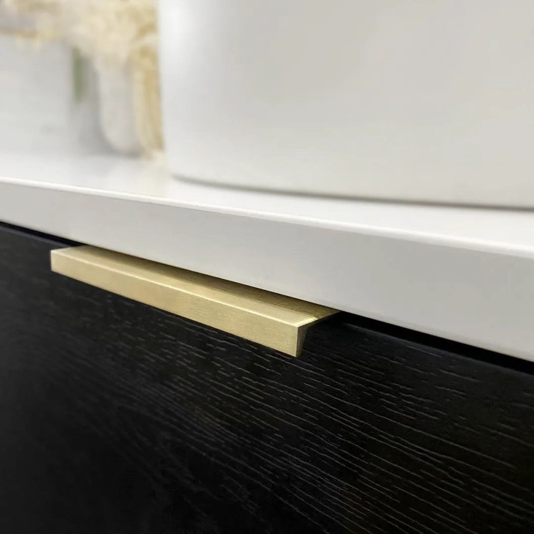 OTTI BONDI BLACK OAK 1200MM CURVE SINGLE BOWL WALL HUNG VANITY