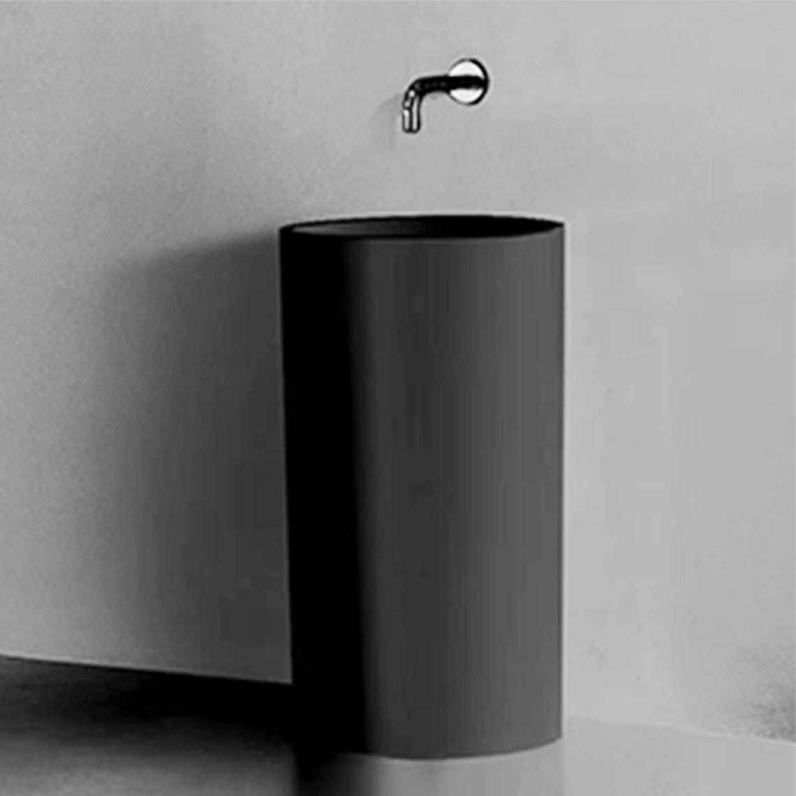 GALLARIA BOLA FREESTANDING PEDESTAL STONE BASIN BLACK 400MM X 810MM