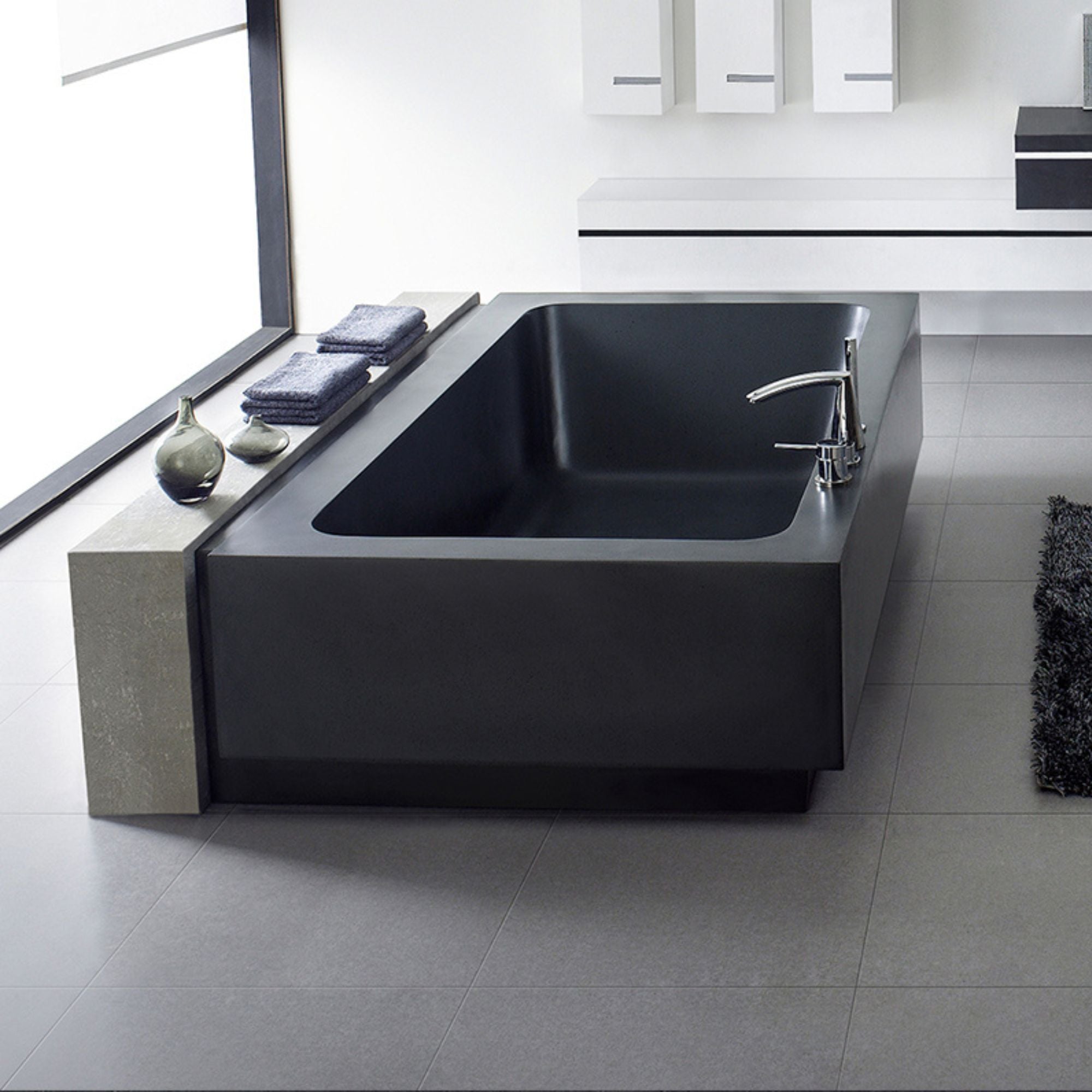 GALLARIA ZARO BACK TO WALL STONE BATHTUB BLACK (AVAILABLE IN 1660MM AND 2100MM)