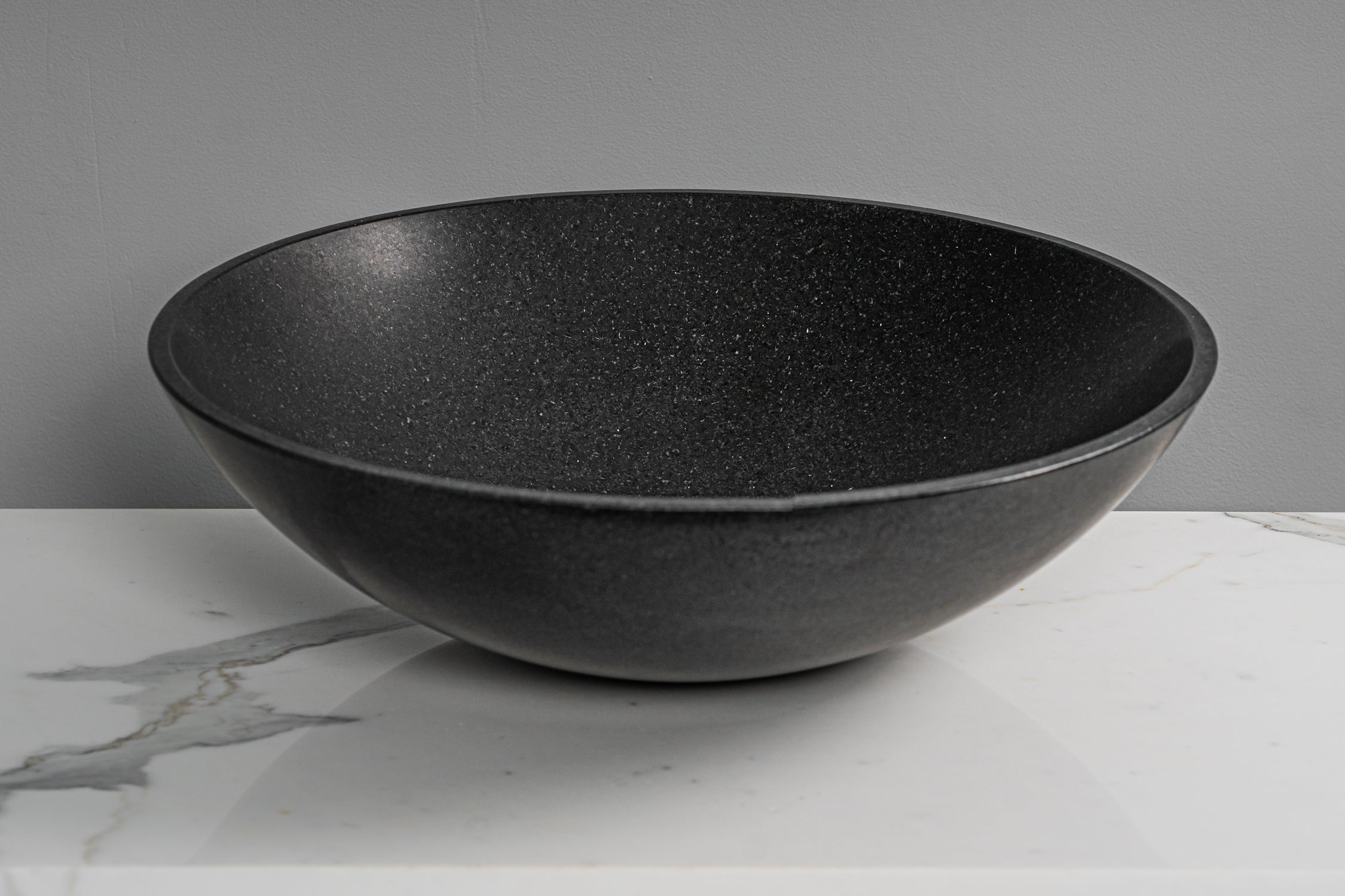 GALLARIA VITERI ROUND ABOVE COUNTER STONE BASIN SHANXI BLACK 430MM