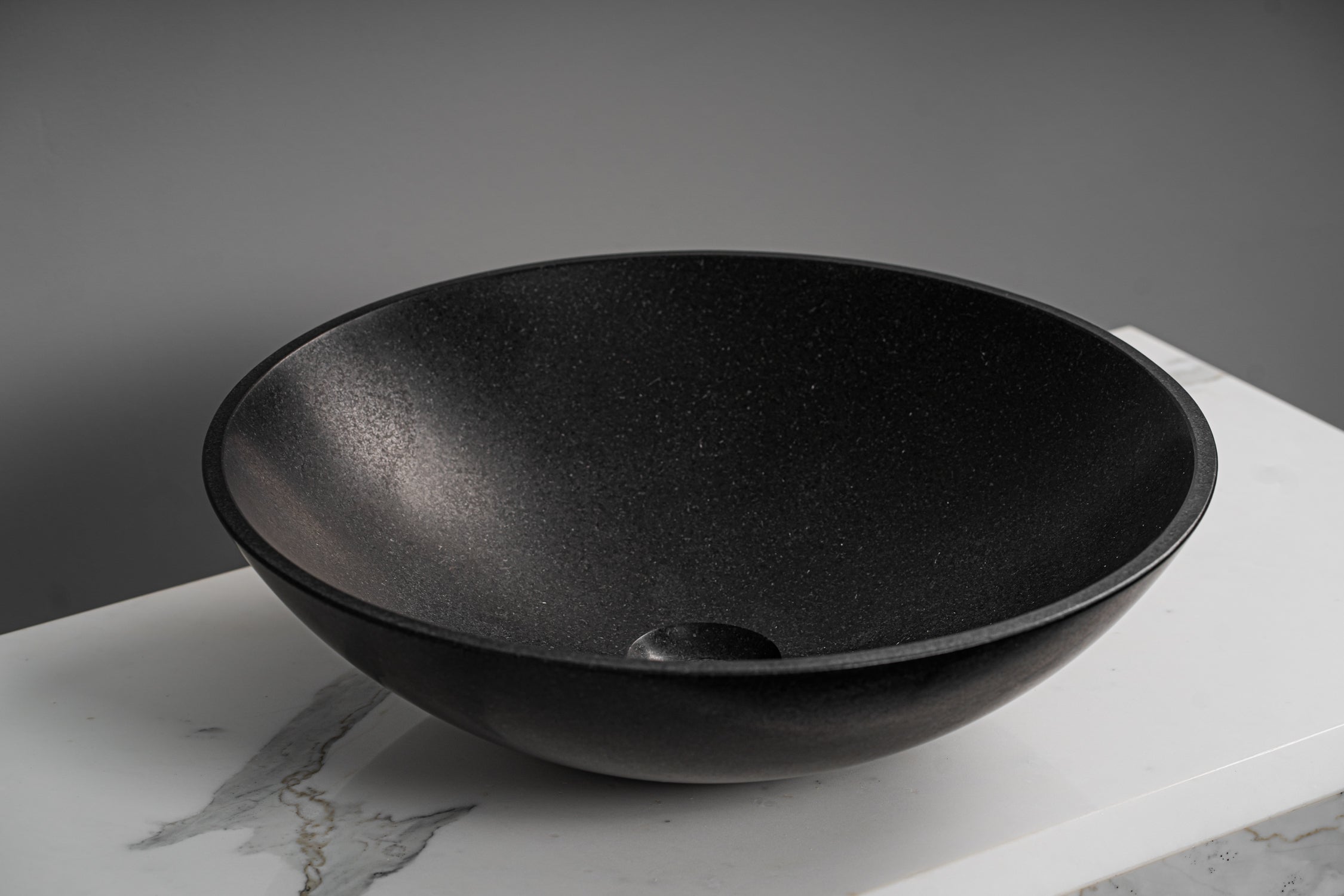 GALLARIA VITERI ROUND ABOVE COUNTER STONE BASIN SHANXI BLACK 430MM