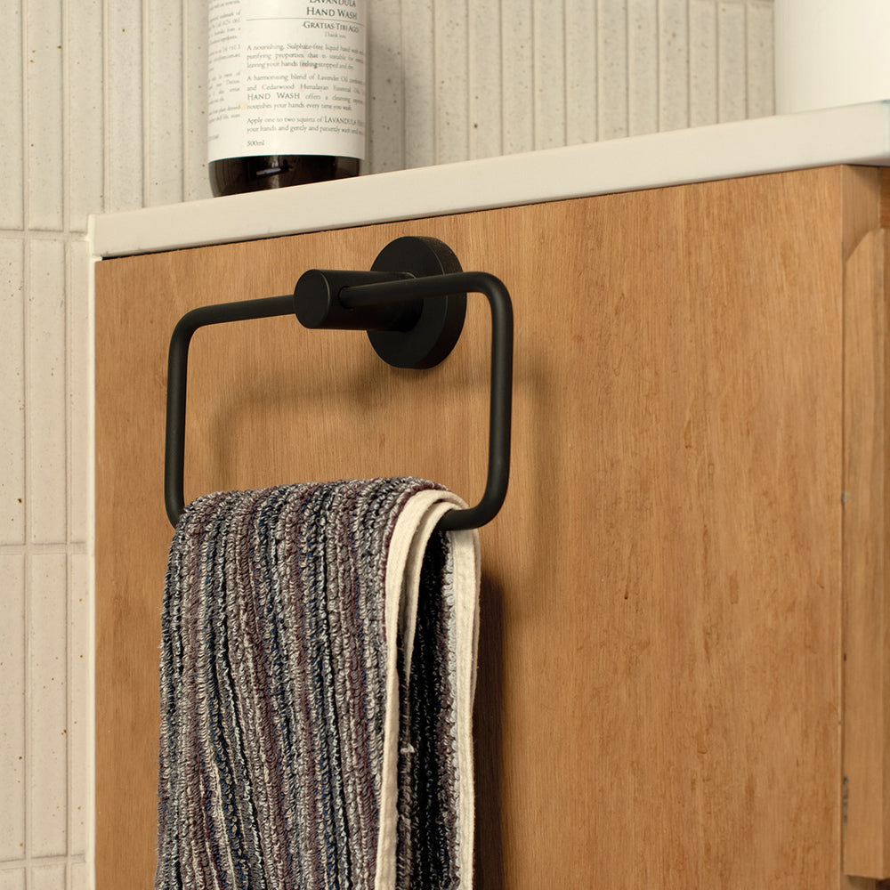 PHOENIX RADII HAND TOWEL HOLDER ROUND PLATE MATTE BLACK 210MM