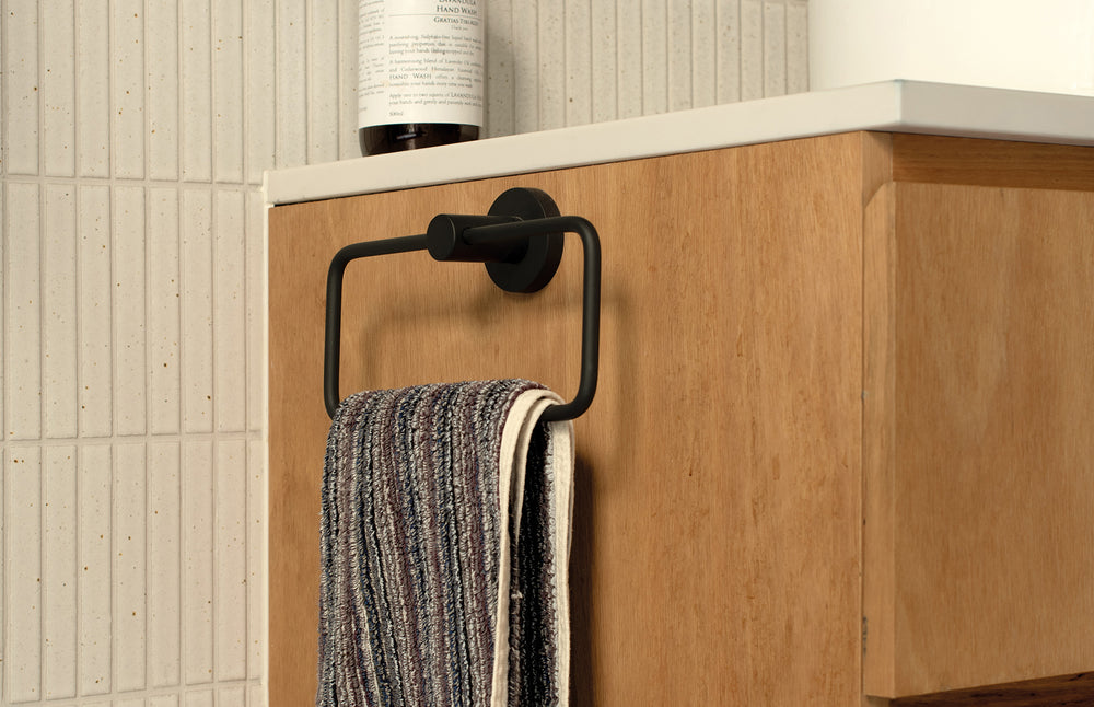 PHOENIX RADII HAND TOWEL HOLDER ROUND PLATE MATTE BLACK 210MM