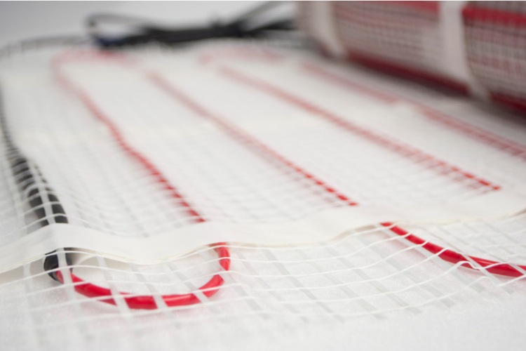 RADIANT HEATING IN SCREED FLOOR HEATING KIT