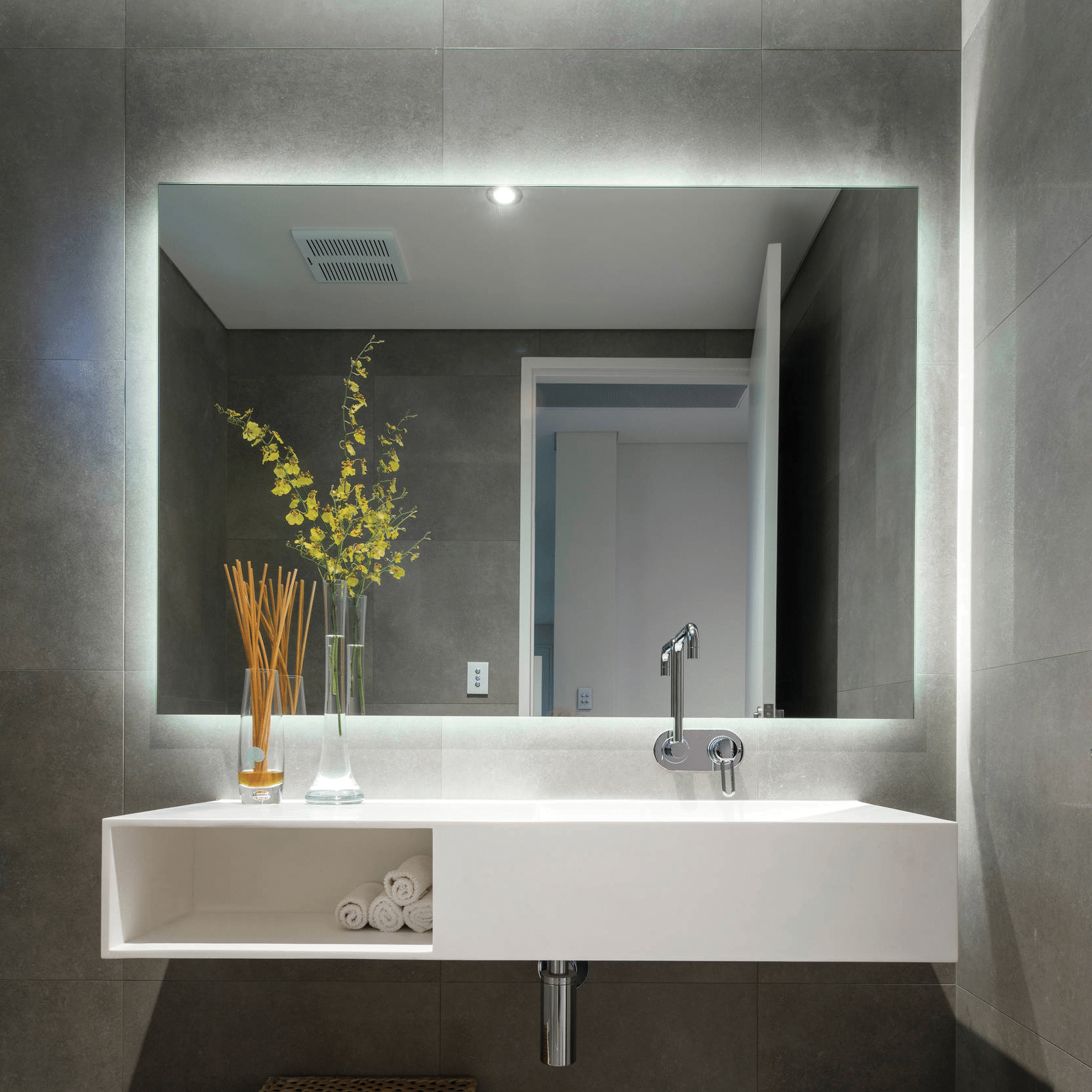 THERMOGROUP ABLAZE PREMIUM SS RANGE BACK-LIT MIRROR 900X750MM