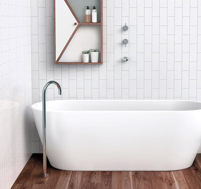 PHOENIX VIVID FLOOR MOUNTED BATH OUTLET 960MM CHROME