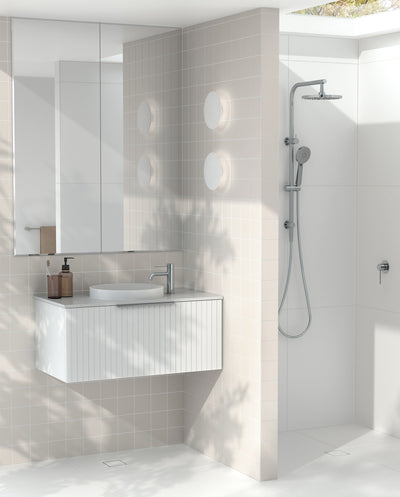 PHOENIX VIVID SLIMLINE TWIN SHOWER CHROME