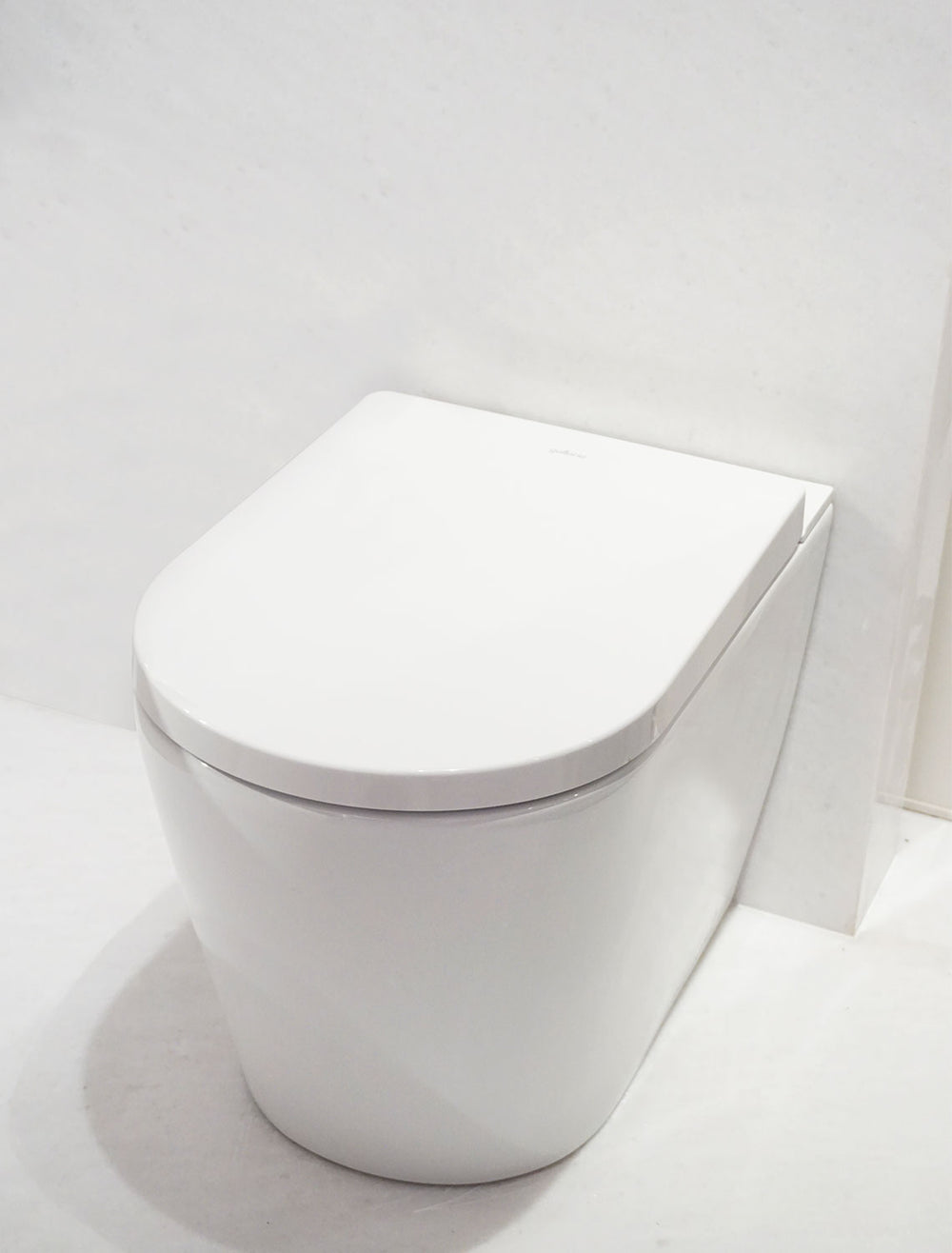 GALLARIA EVO COMFORT RIMLESS WALL FACE PAN AND REMOTE BIDET PACKAGE GLOSS WHITE
